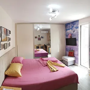 absolute-cozy-apartment.albaniahotels.org/